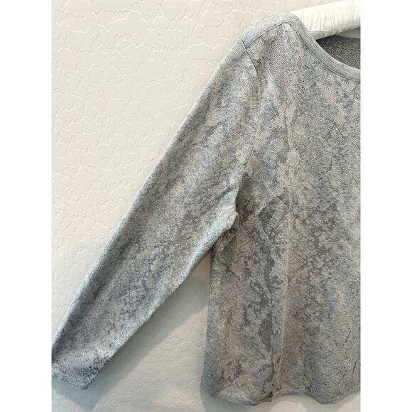 CHICO’S | Metallic Snake Print Knit Sweater Silver Gray | Size 2 Large - Picture 3 of 6